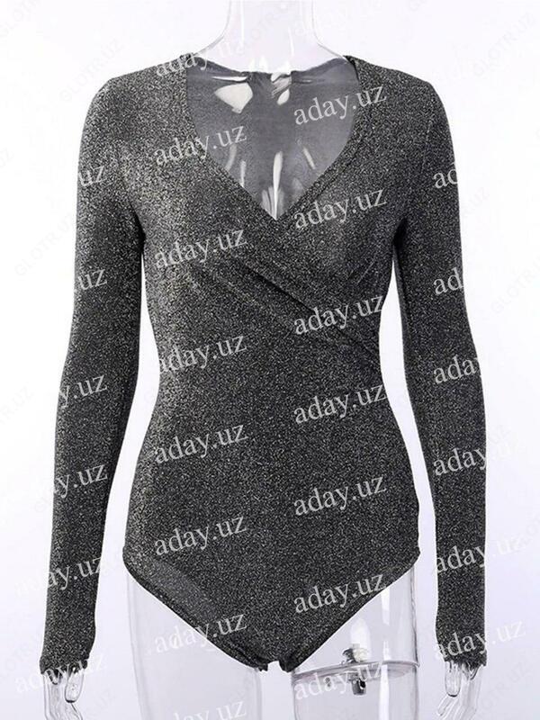 Ayollar kostyum-bluzkasi