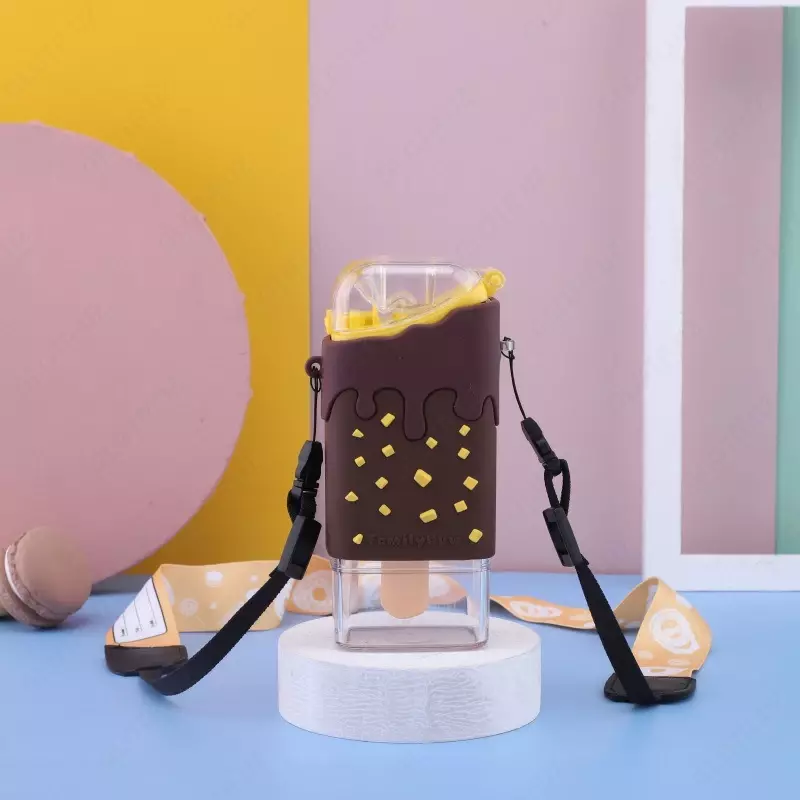 Бутылка для воды с оригинальным дизайном