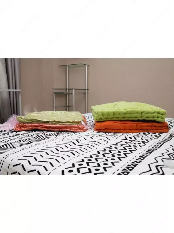 Вакуумный пакет для хранения вещей с клапаном