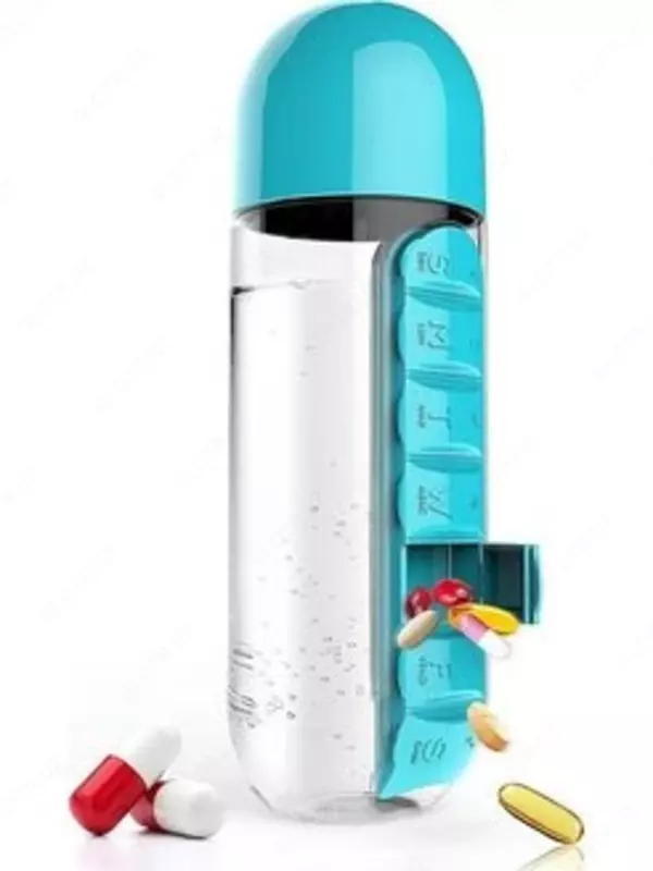 Таблетница неделя бутылка с водой, удобно носить с собой