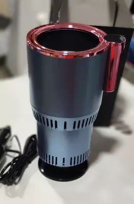 Держатель для кружки с функцией подогрева и охлаждения