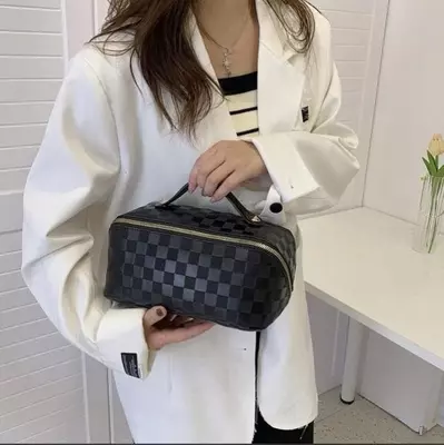 Косметичка дорожная-бьюти-кейс ЯТТ "Домашний Уголок"