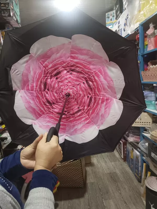 Зонт с двойным куполом и двойной ручкой