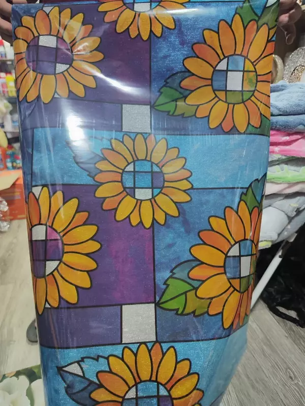   Пленка для окон декоративная  самоклеящаяся