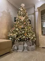 Волшебство праздника уже чувствуется в воздухе. Позвольте нам представить вам настоящий визуальный шедевр – гирлянда роса новогодняя. (цвет проволоки- зеленый