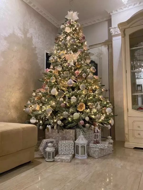 Волшебство праздника уже чувствуется в воздухе. Позвольте нам представить вам настоящий визуальный шедевр – гирлянда роса новогодняя. (цвет проволоки- зеленый