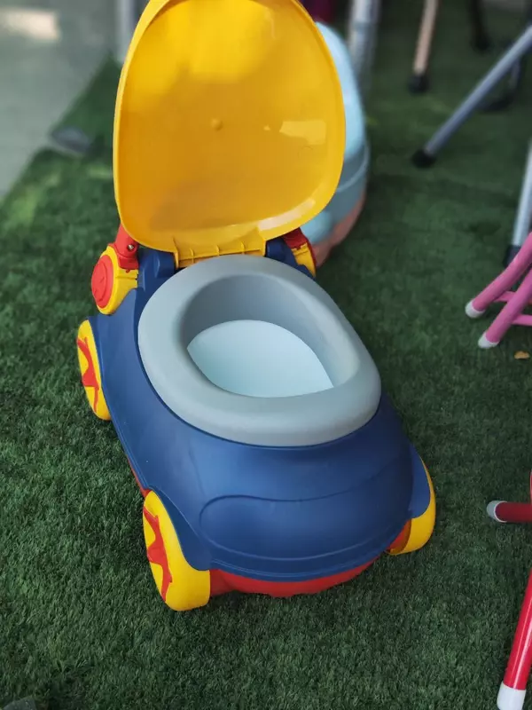 Детский горшок