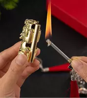  Зажигалка-брелок со спичками. Domashniy ugolok XK