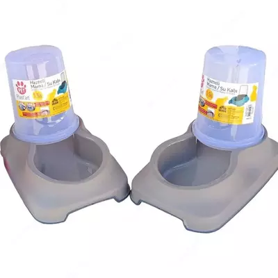 Диспенсер для еды и воды Girist Pet Cat and Dog - 120 000 сум / шт.