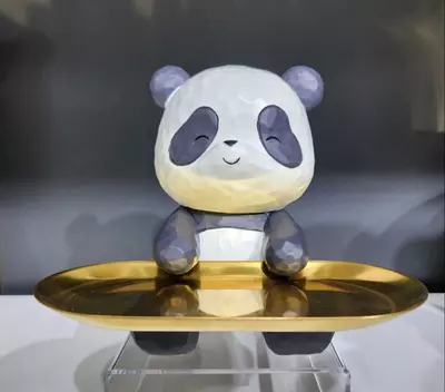 Статуя панды с подносом для декора