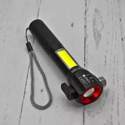 150 000 сум / шт. Ручной фонарь автомобилиста