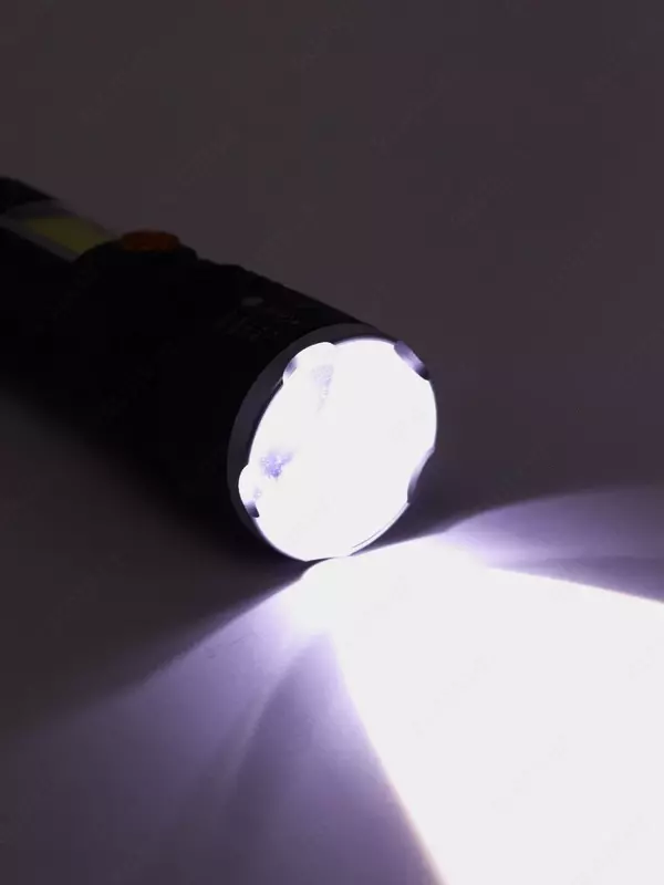  Мощный ручной фонарь HB P18 с телескопическим зумом  - Домашний Уголок