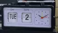 Настольные часы Переключение календаря вручную (дата