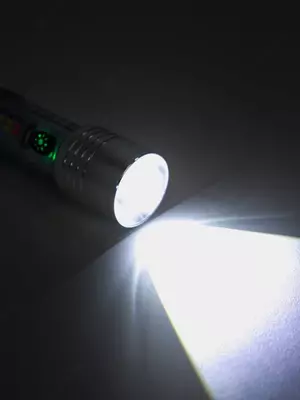 Светодиодный фонарик - 120 000 so'm / dona