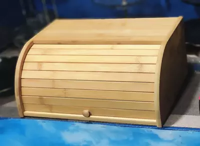 Бамбуковая хлебница.