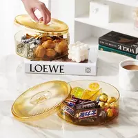   Пластиковая менажница с крышкой для сервировки