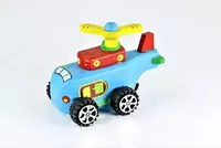 30 000 сум Деревянная машинка-вертолет с инерционным механизмом