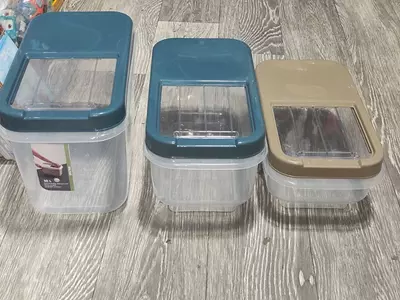 Контейнер для хранения сыпучих продуктов. - 50 000 сум / шт.