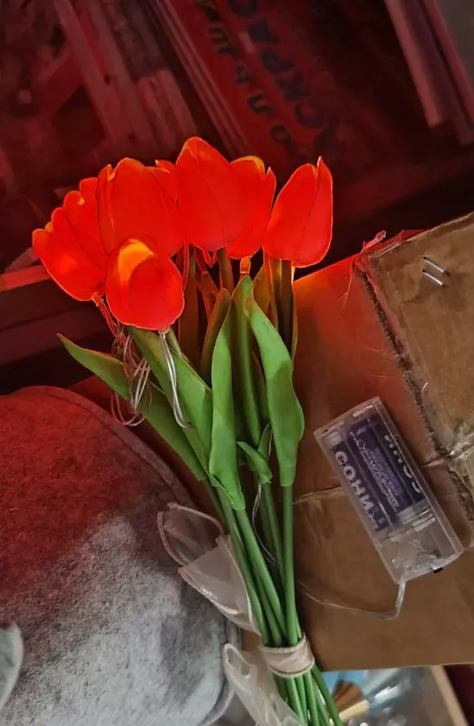  Искусственные тюльпаны с подсветкой Battery  - Домашний Уголок