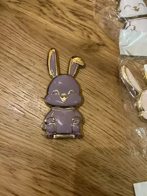 20 000 сум / шт. Подставка под телефон с собой- Зайка