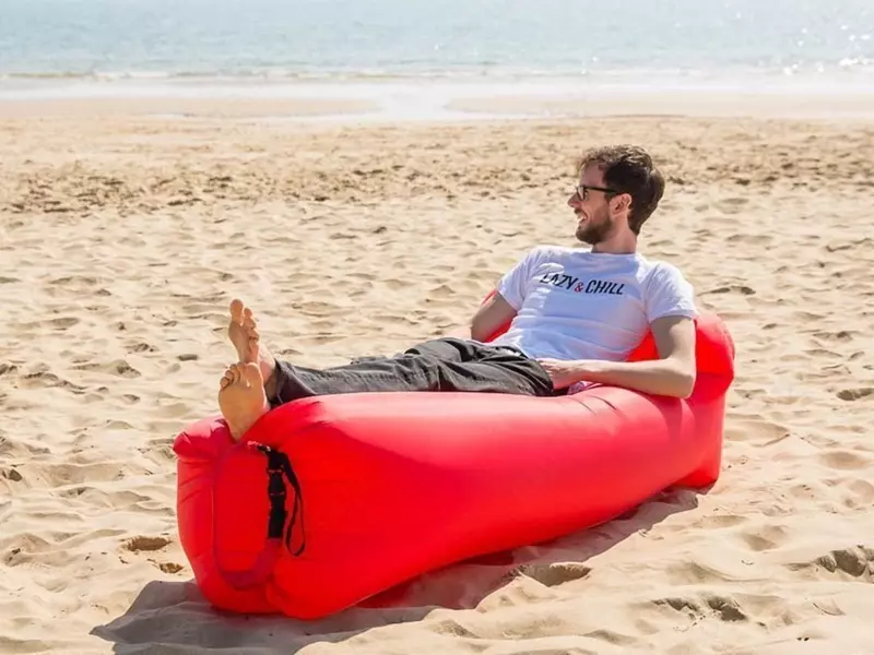 Надувной диван ламзак.