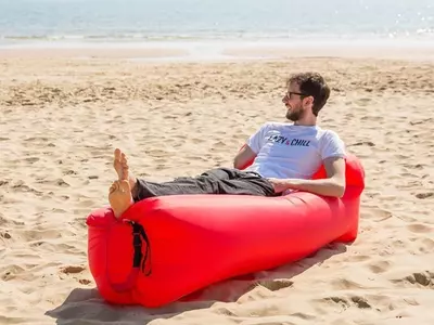 Надувной диван ламзак.