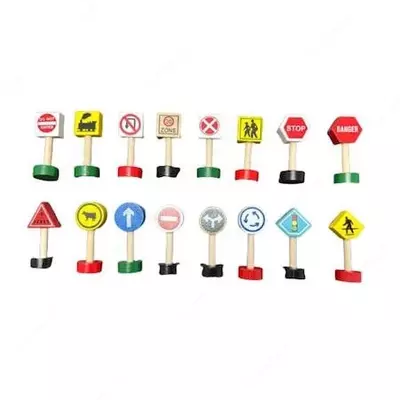 90 000 so'm / dona Набор деревянных дорожных знаков.