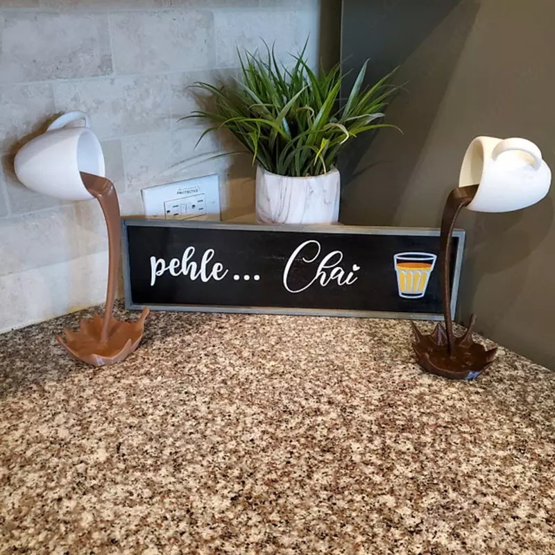 Художественная скульптура - Плавающая кофейная чашка