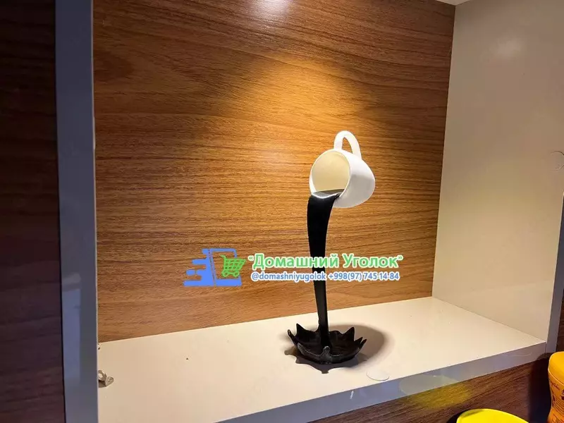 Художественная скульптура - Плавающая кофейная чашка