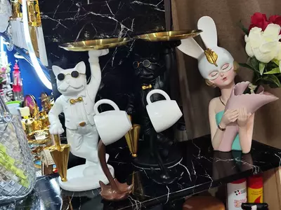 Художественная скульптура - Плавающая кофейная чашка