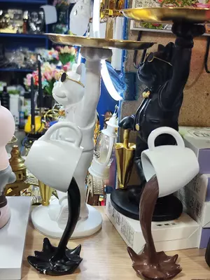 Художественная скульптура - Плавающая кофейная чашка