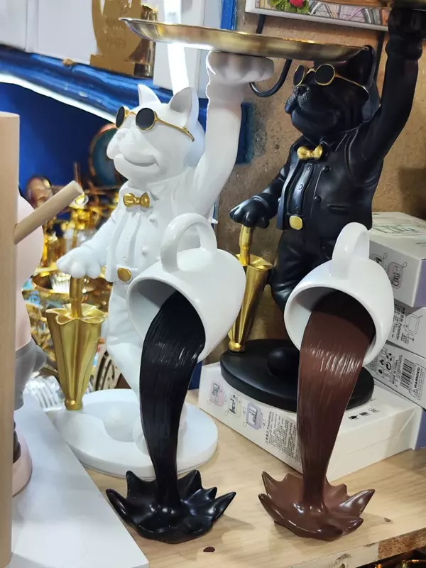 Художественная скульптура - Плавающая кофейная чашка