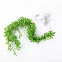 Подвесная светодиодная гирлянда из искусственных растений и цветов ЯТТ "Домашний Уголок"