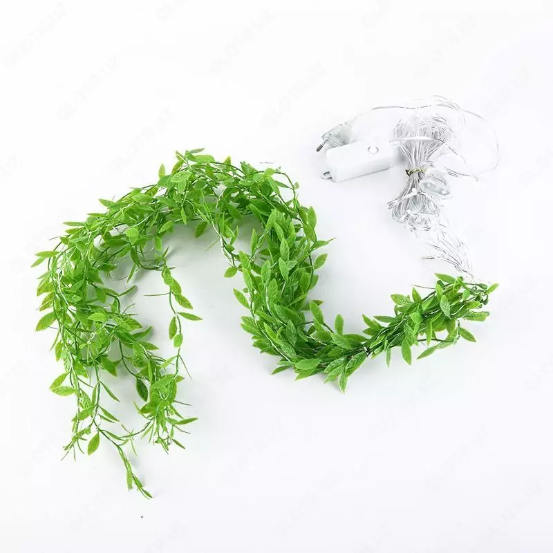 Подвесная светодиодная гирлянда из искусственных растений и цветов ЯТТ "Домашний Уголок"