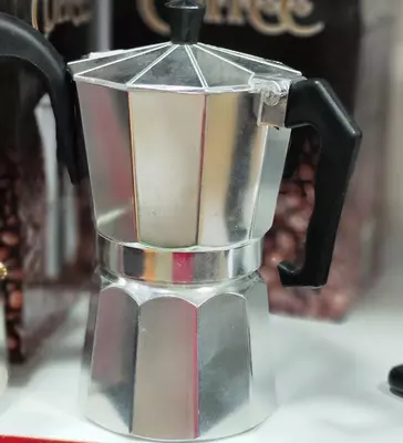 Гейзерная кофеварка