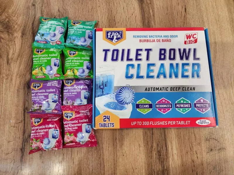 Таблетки для чистки унитаза.