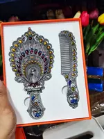 Винтажный комплект- подарочный набор из зеркала и расчёски. Только в розницу
