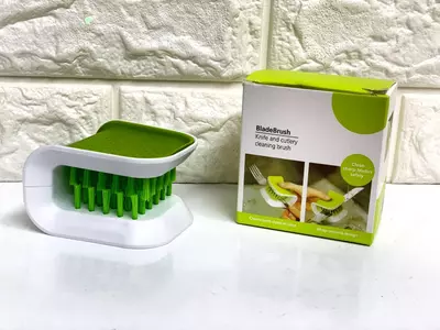 Щетка Blade Brush - кухонное приспособление для мытья ножей и столовых приборов