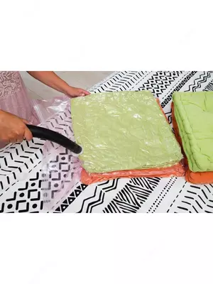 Вакуумный пакет для хранения вещей (70х100) ЯТТ "Домашний Уголок"