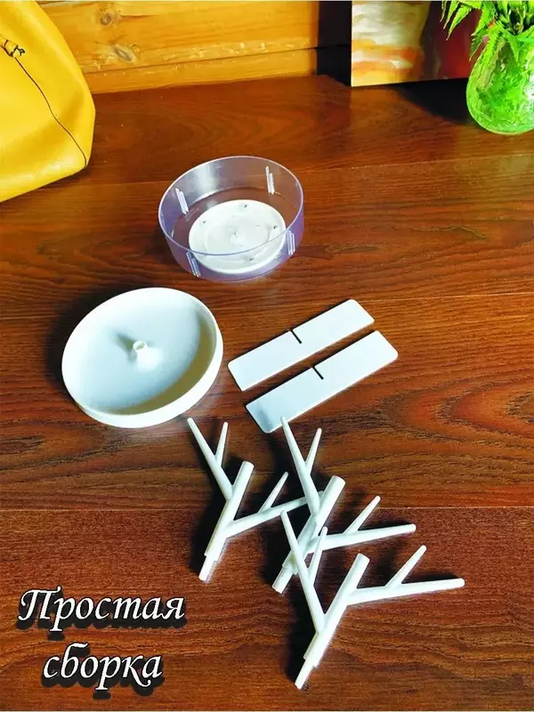 Органайзер-держатель в виде дерева для украшений