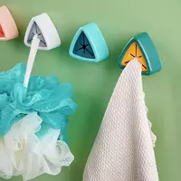 Самоклеящийся настенный держатель Треугольник (5х5 см) - 20 000 сум