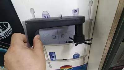 Настенный самоклеящийся вращающийся Крючок для кухни