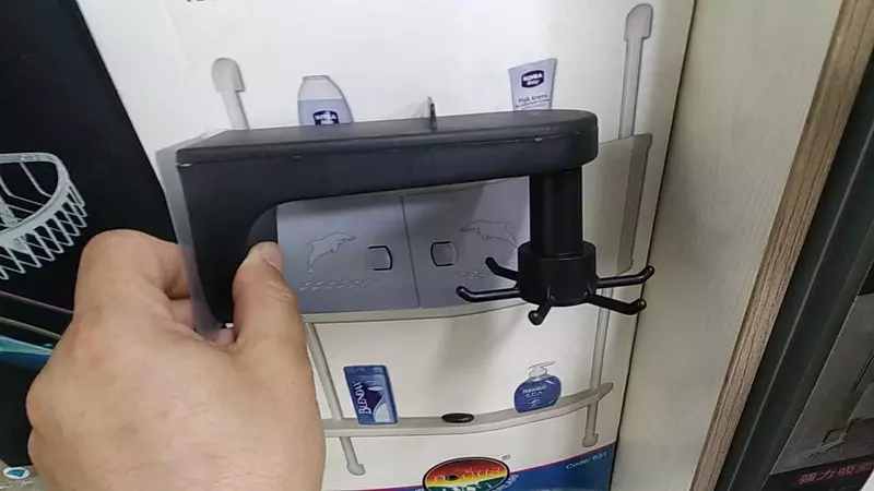 Настенный самоклеящийся вращающийся Крючок для кухни