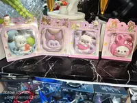 Блокноты Санрио с оригинальной мягкой обложкой.