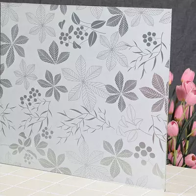 Матирующая пленка на окна. (60х500) - 150 000 сум / шт.