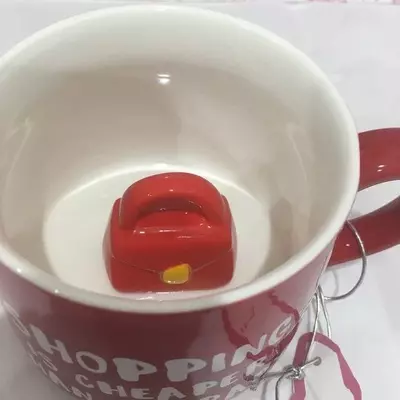 Керамическая кофейная кружка с мультяшным животным внутри (350 мл). Только в розницу