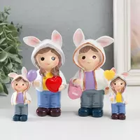 Сувенир полистоун "Малыши в толстовках с зайчьими ушками" набор 4 шт 3х2х7