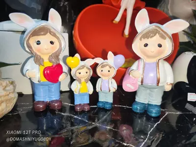 Сувенир полистоун "Малыши в толстовках с зайчьими ушками" набор 4 шт 3х2х7,5 6х3х13 см