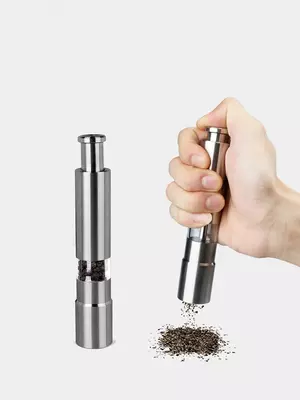Компактная мельница с кнопкой для перца и соли