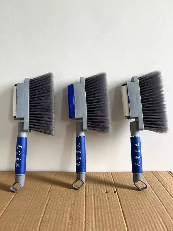 Многоразовый липкий валик-щетка 2 в 1